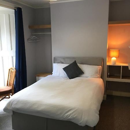 סוואנסי Budget Stay, Shared Guest House, R1 Mount Pleasant Hill מראה חיצוני תמונה